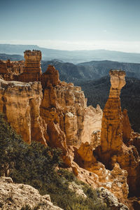 Bryce canyon towers from paria view