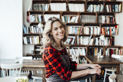 Portrait of a smiling young woman
