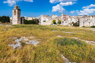 The stone tells. stone wonder. gravina in puglia. italy