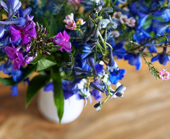 Close-up of purple flowers