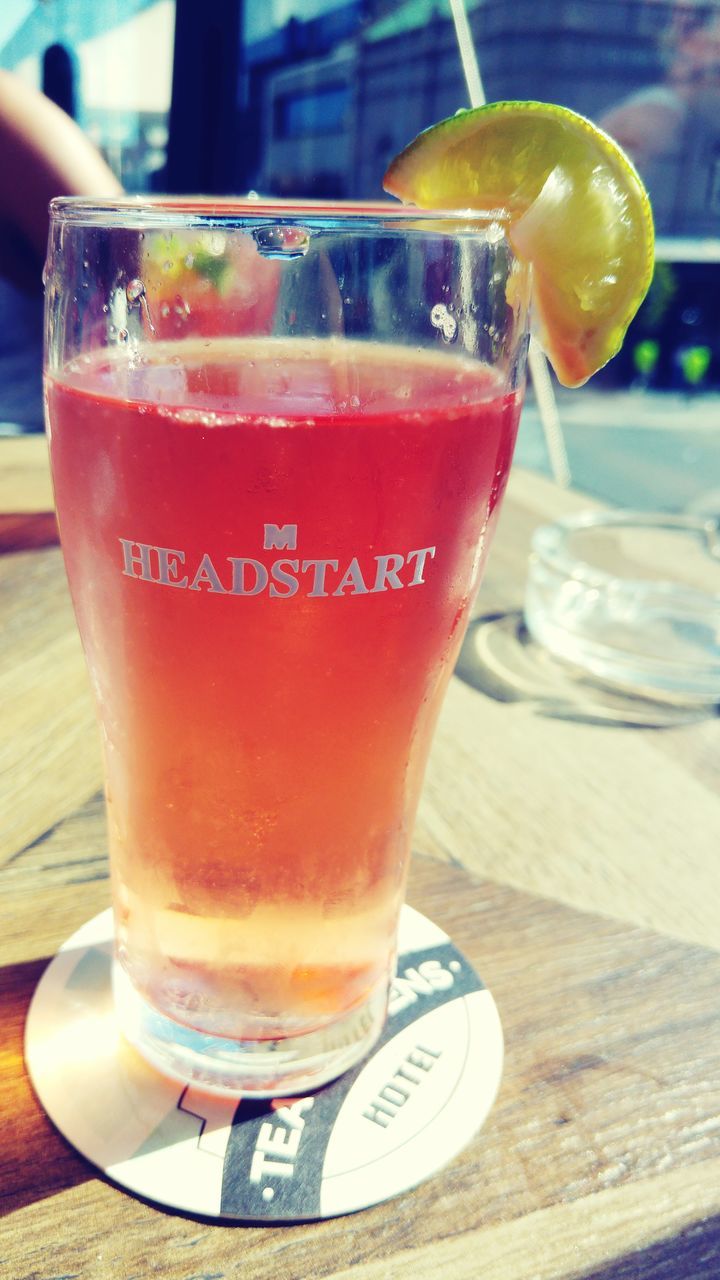 drink, food and drink, refreshment, freshness, drinking glass, table, close-up, alcohol, indoors, still life, beer glass, glass - material, focus on foreground, drinking straw, beer - alcohol, frothy drink, cocktail, juice, healthy eating, ice cube