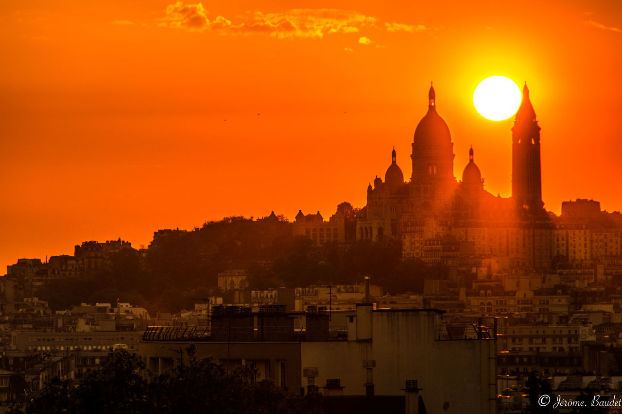 architecture, building exterior, built structure, sunset, sky, orange color, building, religion, sun, city, nature, place of worship, spirituality, travel destinations, belief, no people, cityscape, dome, history, outdoors