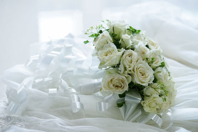 Close-up of white rose bouquet