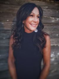 Portrait of a smiling young woman