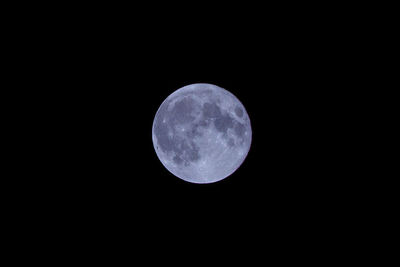 Idyllic shot of full moon against sky