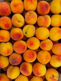Full frame shot of peachs