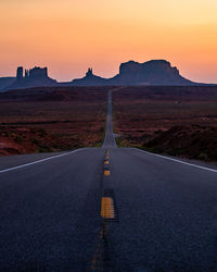 The iconic view of monument valley as seen from forrest gump point.