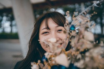 Portrait of a smiling young woman