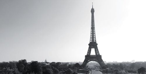 Eiffel tower against sky