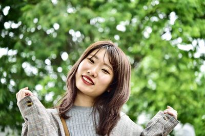 Portrait of a smiling young woman