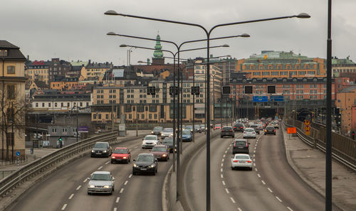 Traffic on road in city