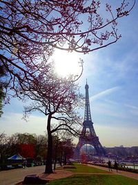 Silhouette of eiffel tower