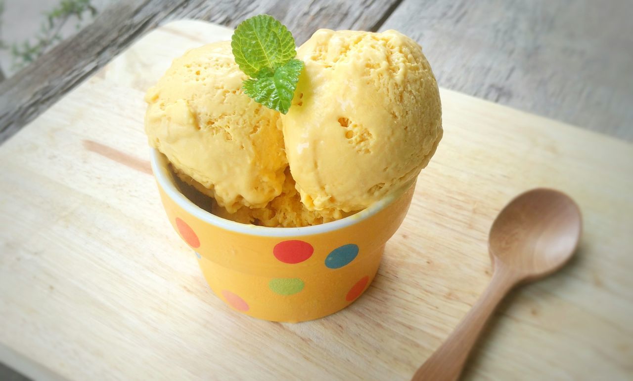 Yellow ice cream