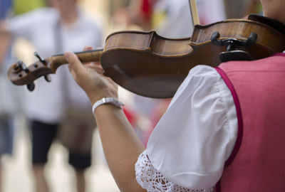 Woman playing violin