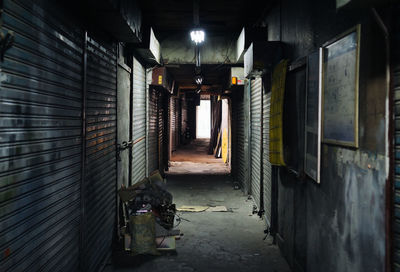 Illuminated corridor