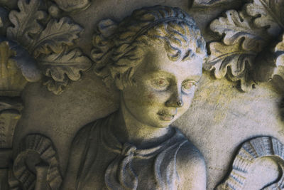 Close-up of male sculpture on martin-gropius-bau