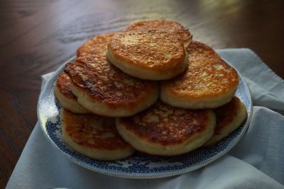 Close-up of bread in plate on table