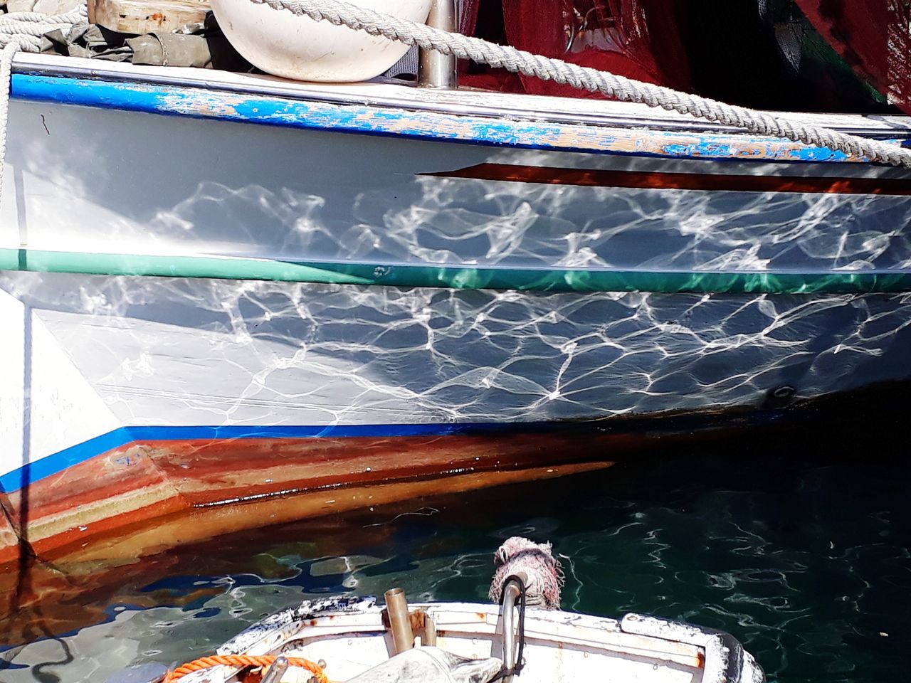 WOMEN IN BOAT