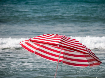 Red flag on sea