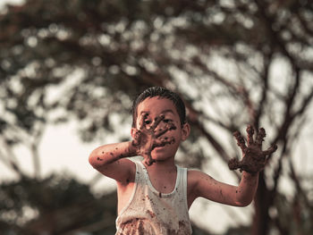 Portrait of shirtless boy