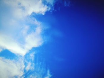 Low angle view of clouds in sky