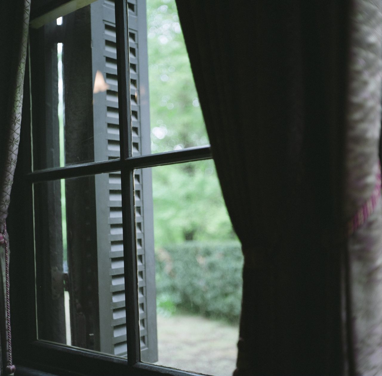 indoors, metal, window, built structure, close-up, architecture, railing, architectural column, focus on foreground, metallic, no people, day, sunlight, column, part of, safety, sky, cropped, water, fence