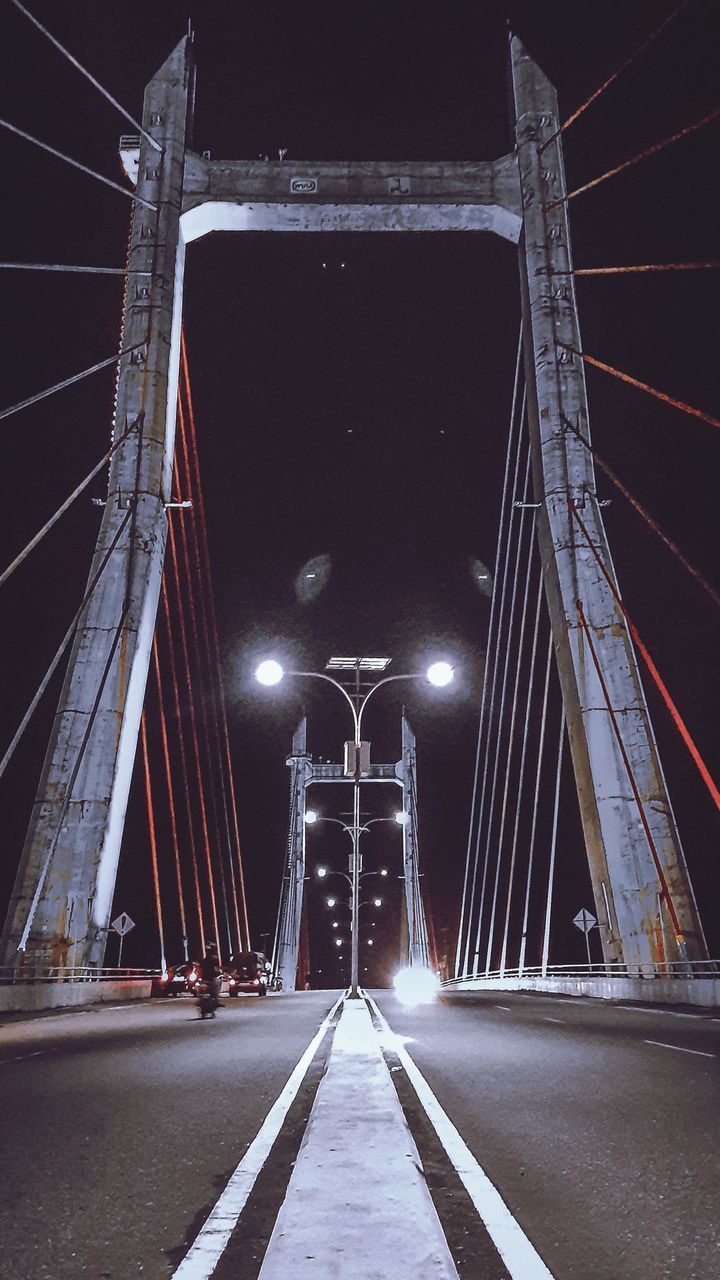 SURFACE LEVEL OF SUSPENSION BRIDGE AGAINST SKY