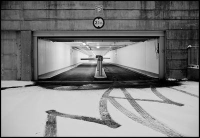 Corridor of bridge