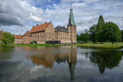 The castle of raesfeld in germany