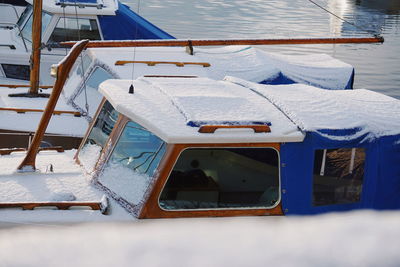 White boat on sea during winter