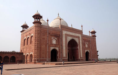 Gate to the taj mahal, crown of palaces in agra, uttar pradesh, india