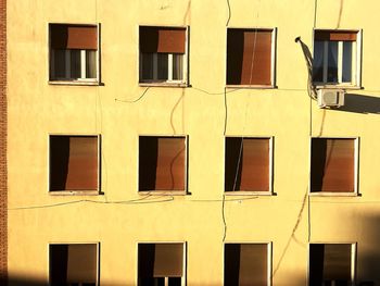 Full frame shot of building