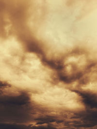 Low angle view of cloudy sky