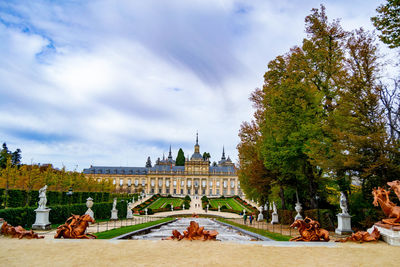 Royal palace of la granja de san ildefonso, next to the gardens and fountains throughout the autumn. 