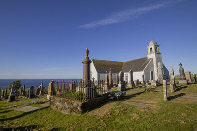 The old parish church in latheron in the scottish highlands, uk