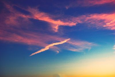 Low angle view of vapor trail in sky