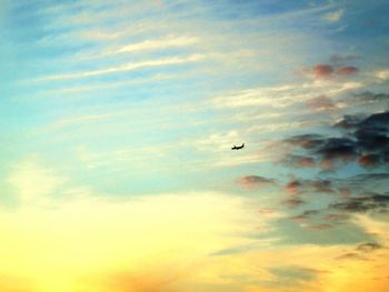 Low angle view of cloudy sky