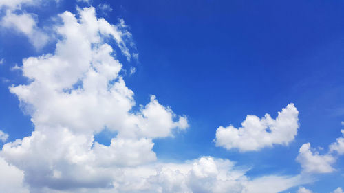 Low angle view of clouds in blue sky