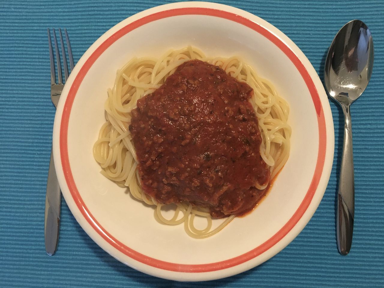 DIRECTLY ABOVE SHOT OF MEAL SERVED IN BOWL