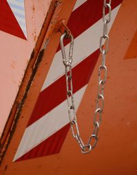 Close-up of rusty chain