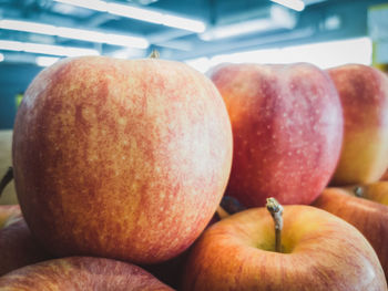 Close-up of apples in market