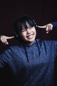 Portrait of a smiling young woman