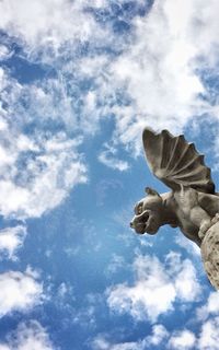 Low angle view of cloudy sky