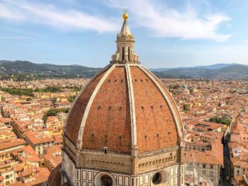 Duomo santa maria del fiore against sky in city