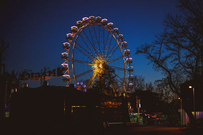 amusement park ride