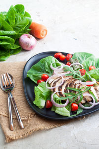 Vegetables in bowl