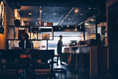 Woman working in restaurant