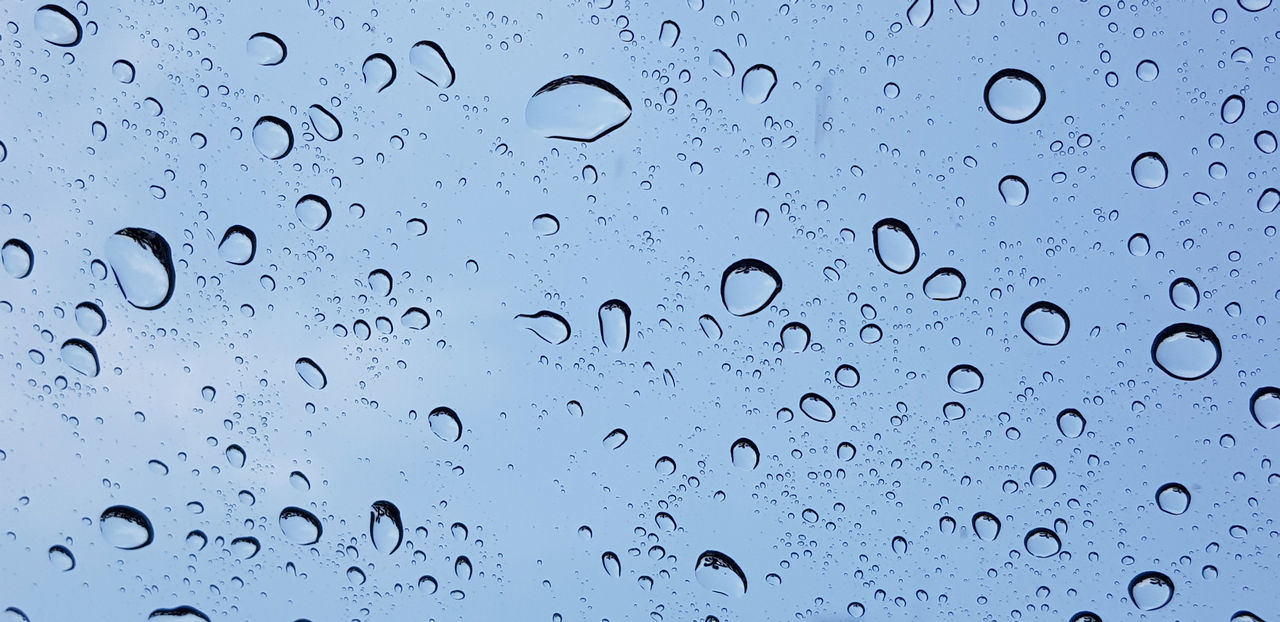 drop, water, wet, window, no people, backgrounds, transparent, close-up, rain, glass, full frame, nature, indoors, black and white, raindrop, pattern, purity, abstract, blue, freshness, simplicity, sky