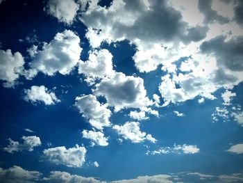 Low angle view of cloudy sky