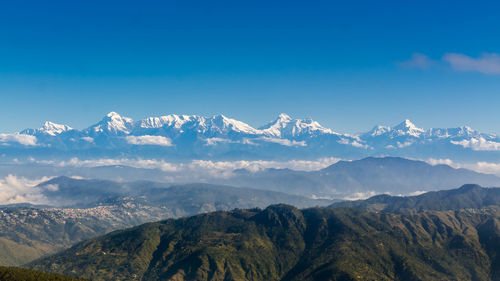Distant view of the majestic himalayan range from mukteshwar, uttarakhand